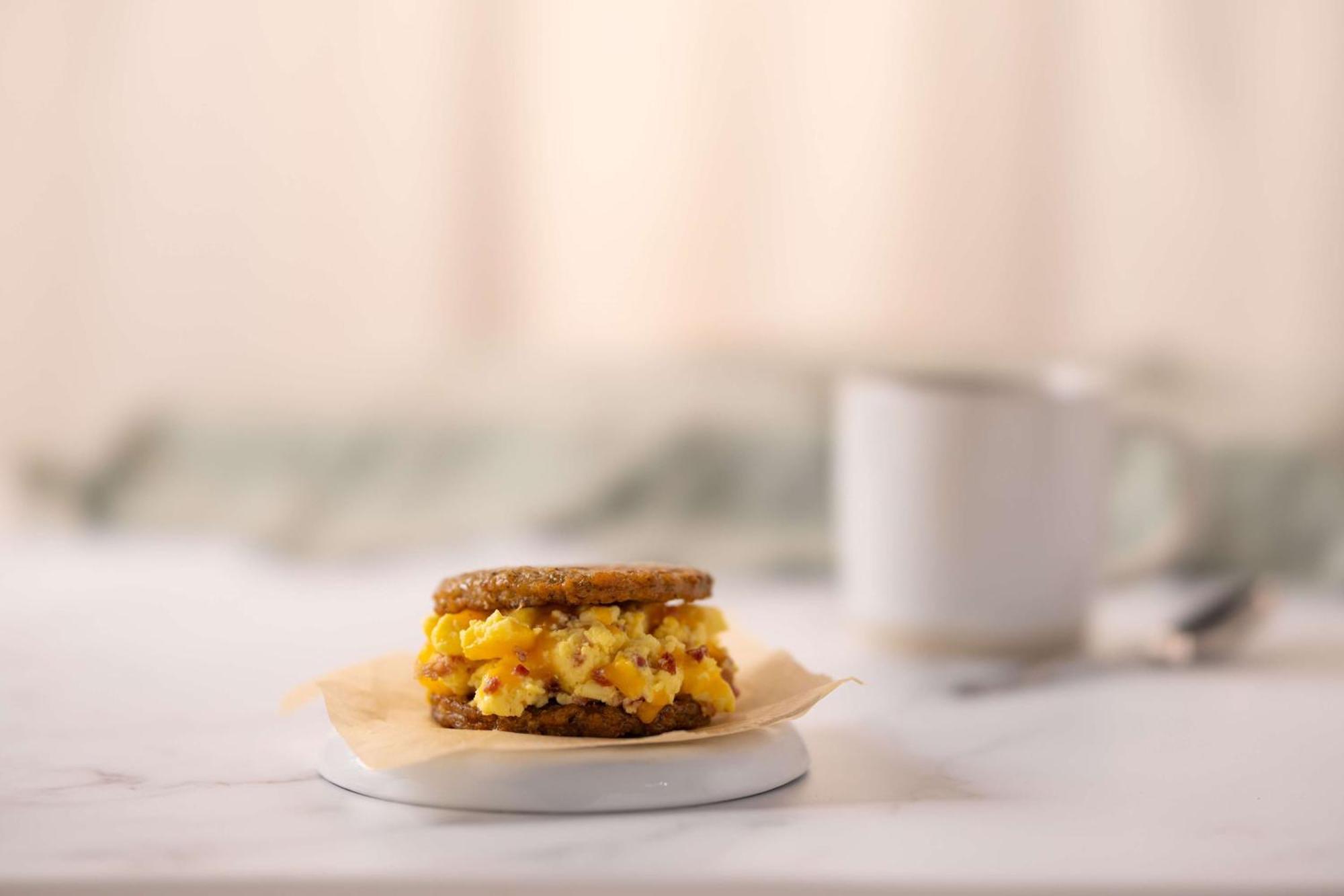 Drury Inn & Suites Charlotte Arrowood Ngoại thất bức ảnh