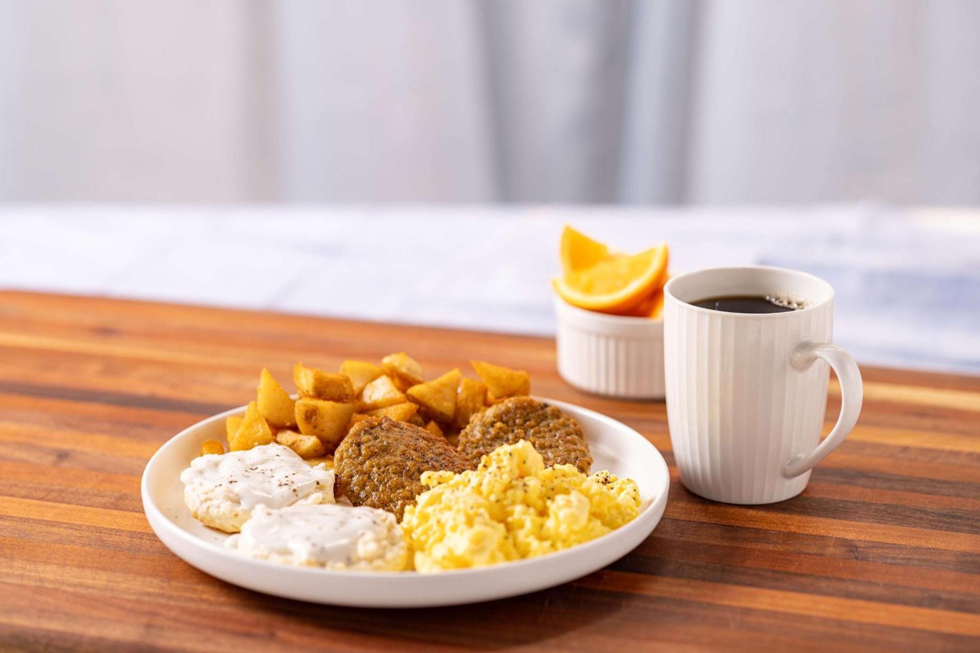 Drury Inn & Suites Charlotte Arrowood Ngoại thất bức ảnh